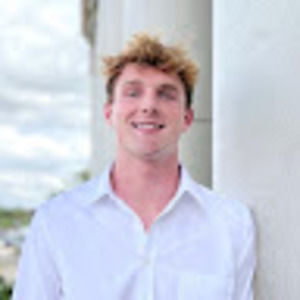 Meet your Posher, Evan